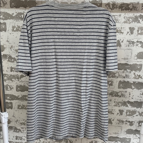 Nautica Men's Heather Gray and Navy Striped Tee Size Medium - Picture 3 of 3